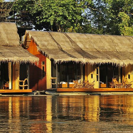 Boutique Raft Resort Сай Йок Екстериор снимка