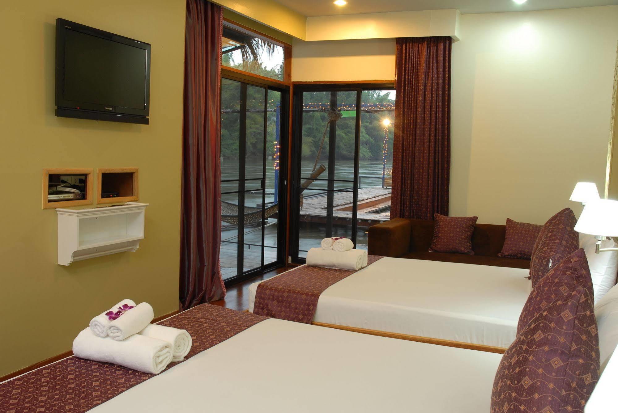 Boutique Raft Resort Сай Йок Екстериор снимка