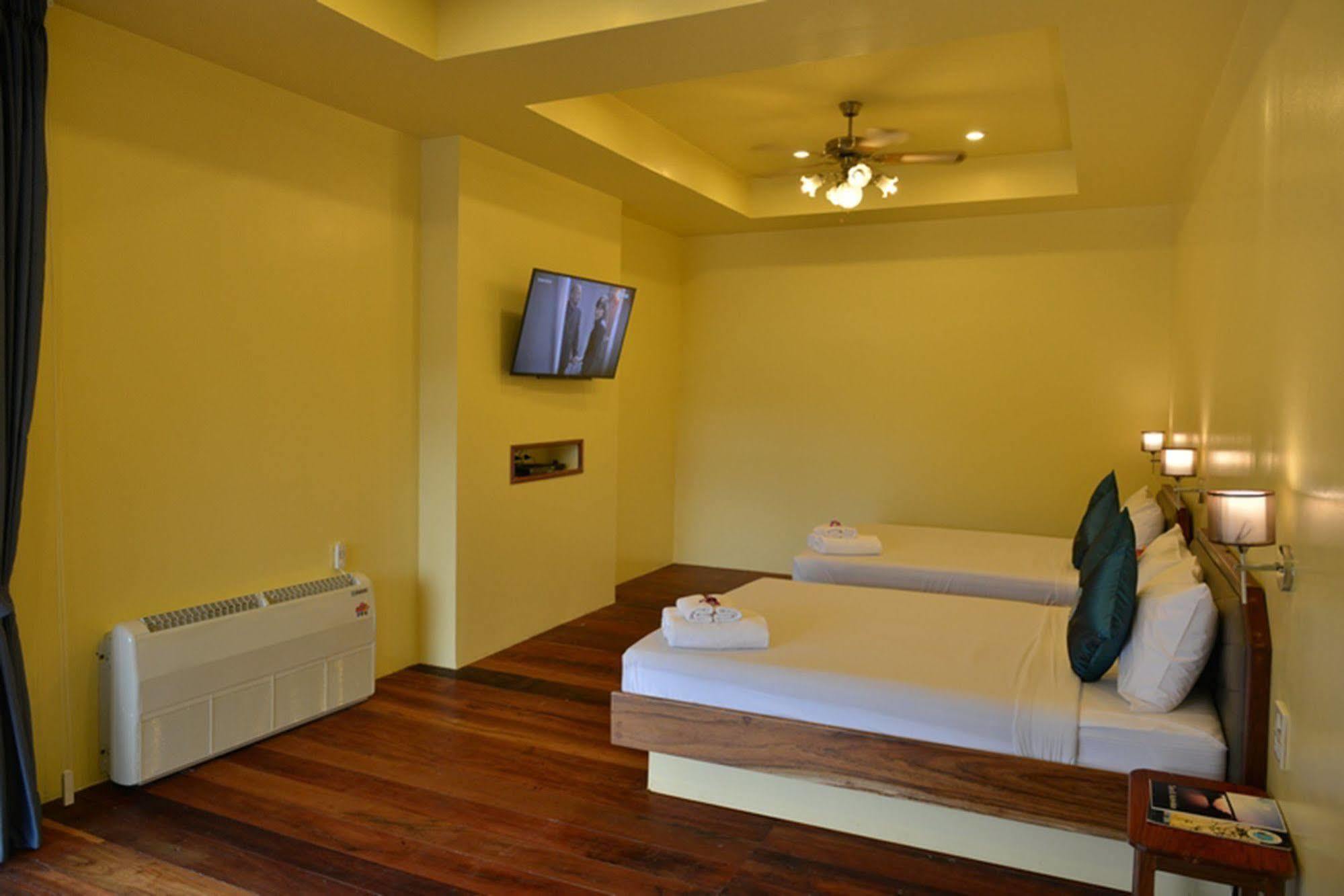 Boutique Raft Resort Сай Йок Екстериор снимка